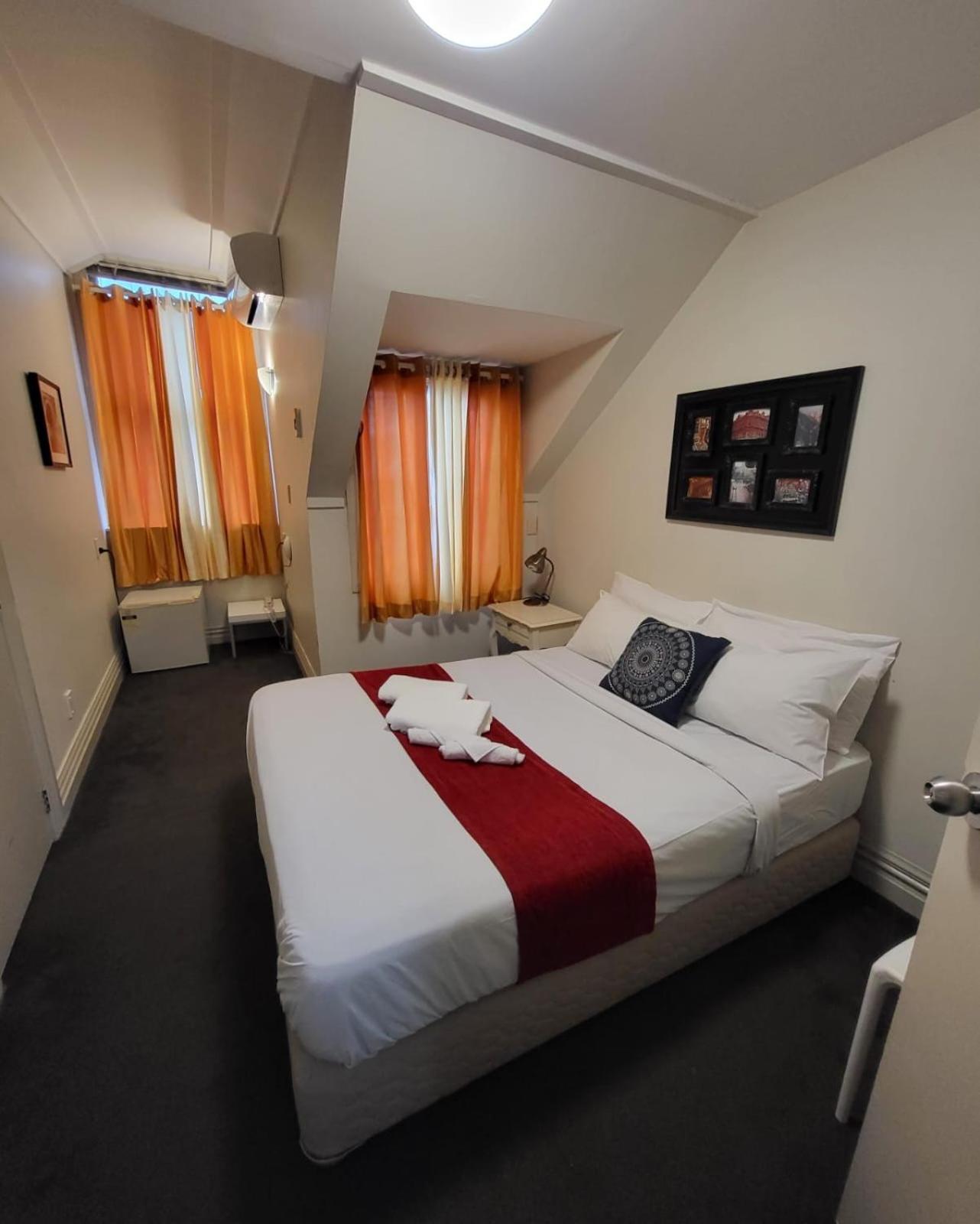 Standard Queen Room,1545292543:JPEG