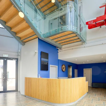 Marsden Suites Albany-3